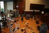 Foto das montagens do concerto de Fish na Aula Magna