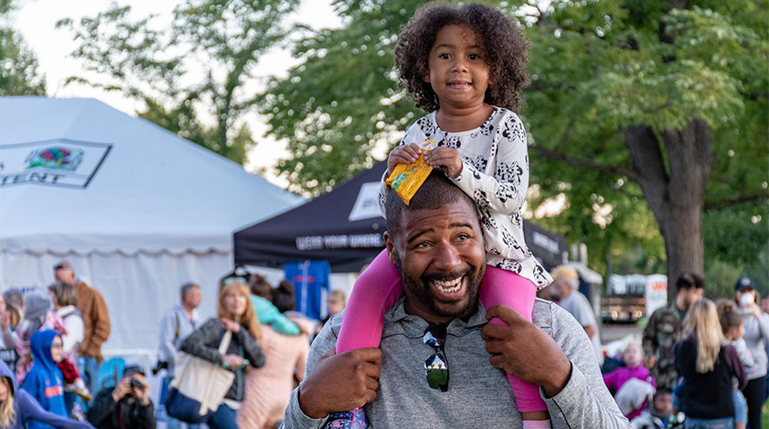 dad and daughter - África festival em Lisboa